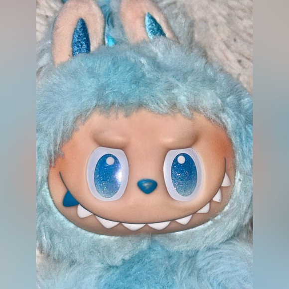 Labubu The Monsters Big Into Energy Hope - Picture 3 of 14